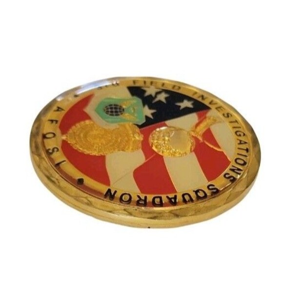 AFOSI Office of Special Investigations 3rd Field Investigations Challenge Coin - Picture 2 of 7